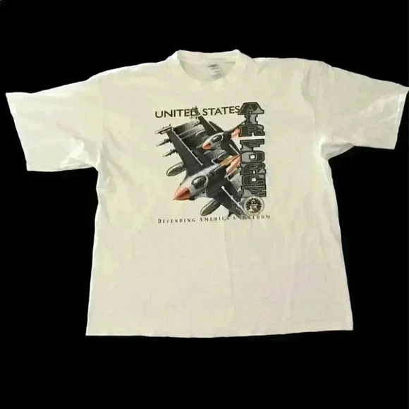 VTG United States Airforce Defending Americas Freedom white T-shirt size XXL - Picture 1 of 7